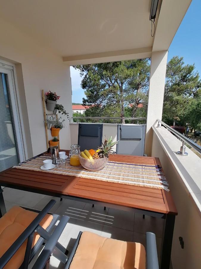 Apartment Iva Šilo Екстериор снимка